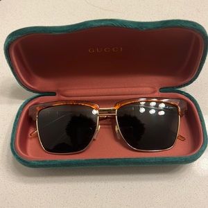 Gucci Shades